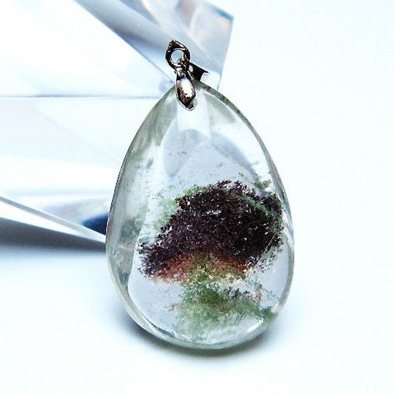 ガーデン水晶ペンダント[T136-4546]