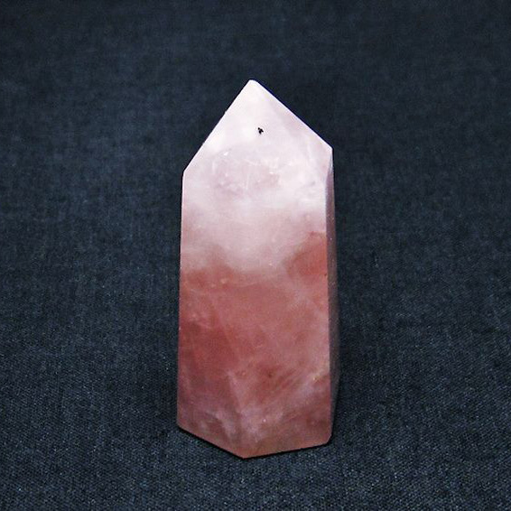 ローズクォーツ六角柱[T138-5168]