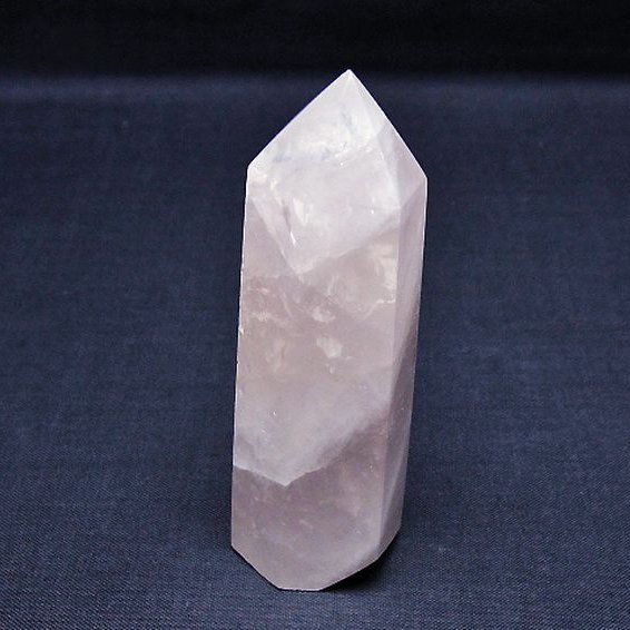 ローズクォーツ六角柱[T138-6490]