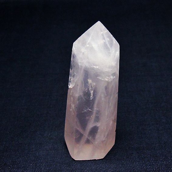 ローズクォーツ六角柱[T138-6544]