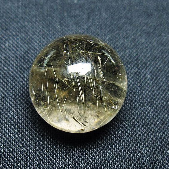 ゴールドタイチンルチル入り水晶丸玉 16mm [T145-2177]