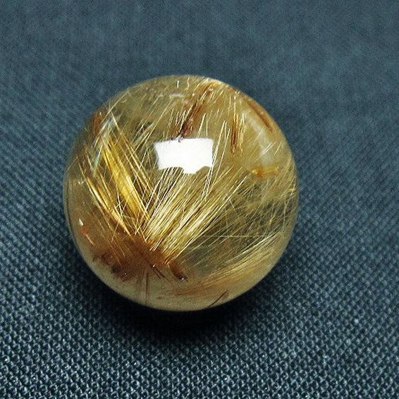 ゴールドタイチンルチル入り水晶丸玉 17mm [t145-2268]