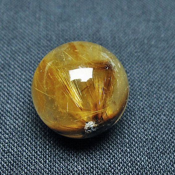 ゴールドタイチンルチル入り水晶丸玉 15mm [t145-2299]