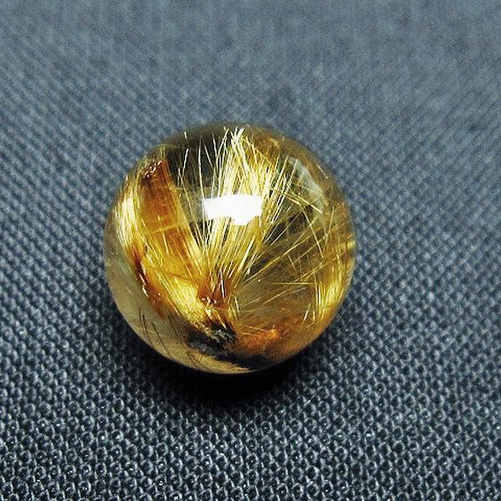 ゴールドタイチンルチル入り水晶丸玉 12mm [T145-2349]