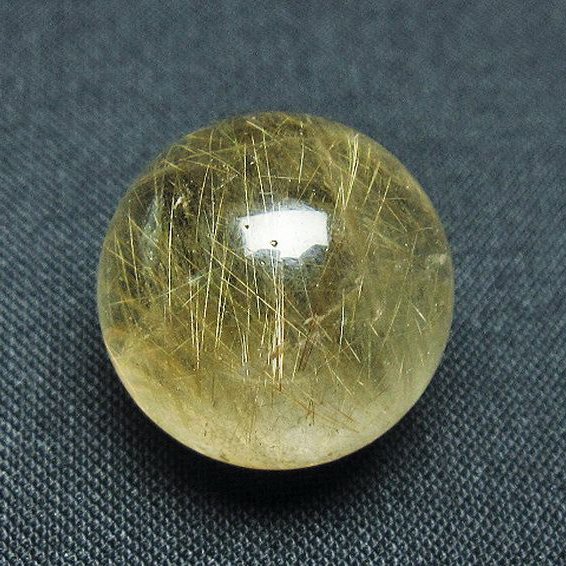 ゴールドタイチンルチル入り水晶丸玉 20mm [T145-2383]