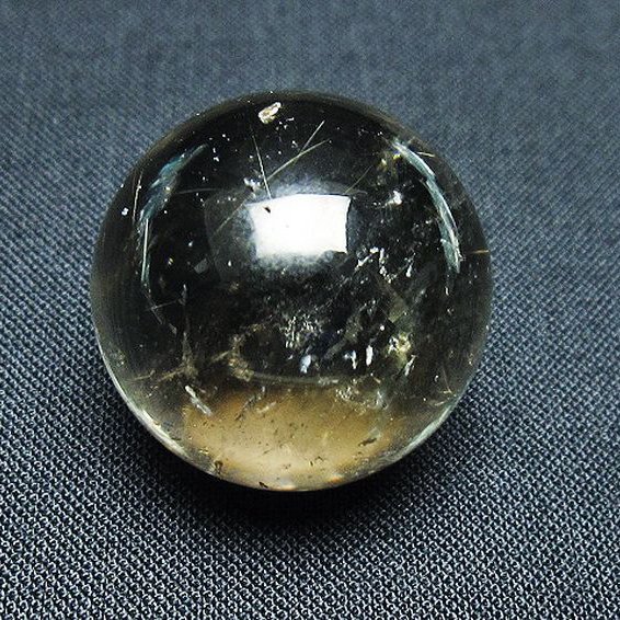 ゴールドタイチンルチル入り水晶丸玉 24mm [T145-2398]