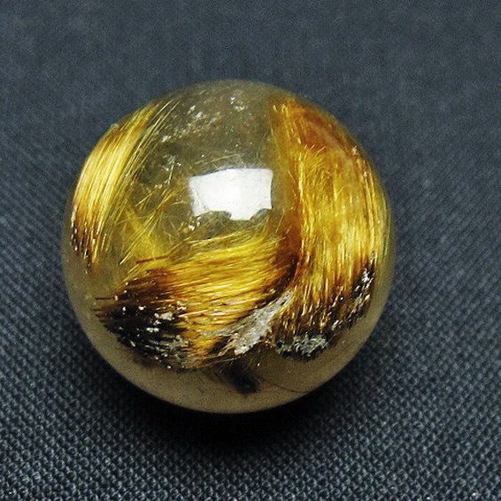 ゴールドタイチンルチル入り水晶丸玉 20mm [T145-2481]