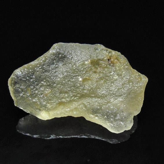 リビアングラス 原石 [t145-2722]