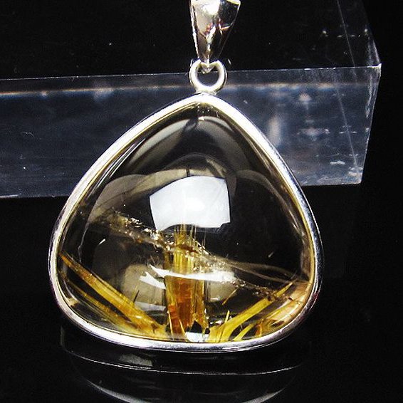 ゴールドタイチンルチルペンダント[T162-479]