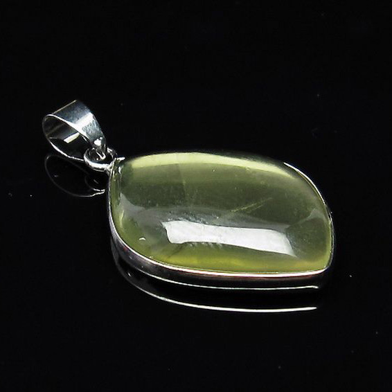 ゴールドメタモルフォーゼスペンダント[T167-1823]