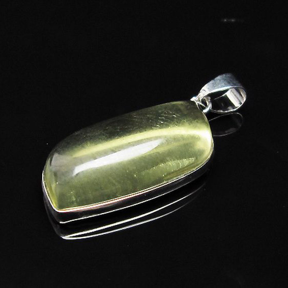 ゴールドメタモルフォーゼスペンダント[T167-2021]