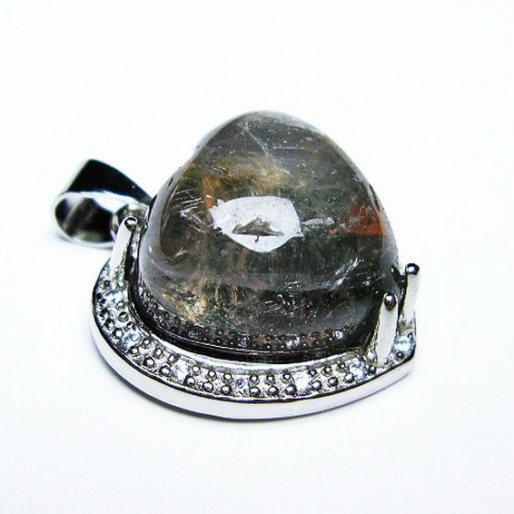 ガーデンクォーツ（庭園水晶） ペンダント[T175-1531]