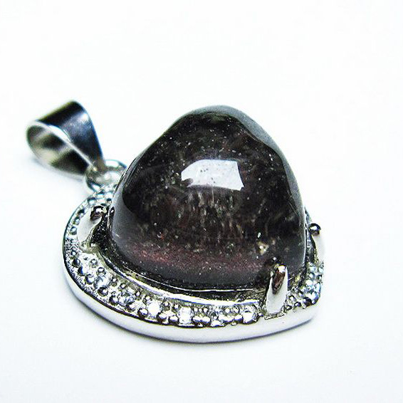 ガーデンクォーツ（庭園水晶） ペンダント[T175-1538]