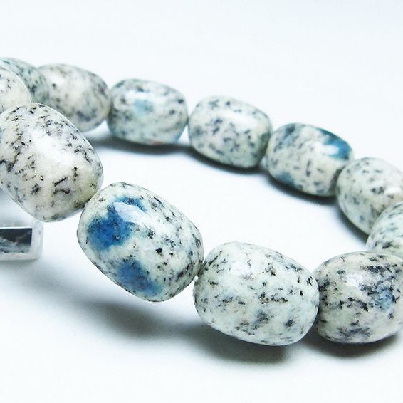 K2ストーン アズライト イン グラナイト ブレスレット[T193-4070]