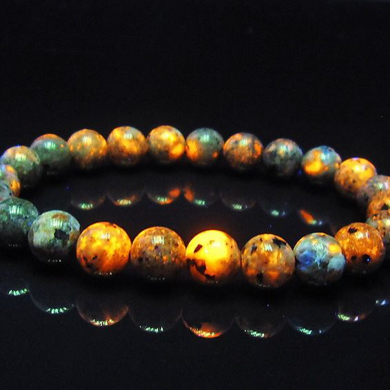 ユーパーライト ブレスレット 8mm [T216-2170]