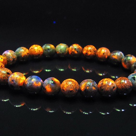 ユーパーライト ブレスレット 8mm [T216-2181]