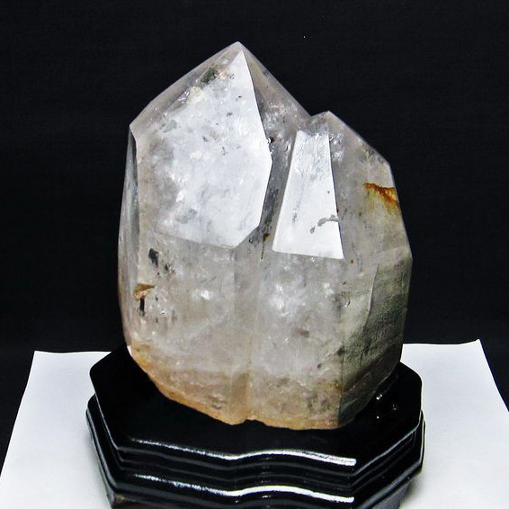 4.3Kg虹入りガーデンクォーツ（庭園水晶）ダブルポイント[T222-2288]