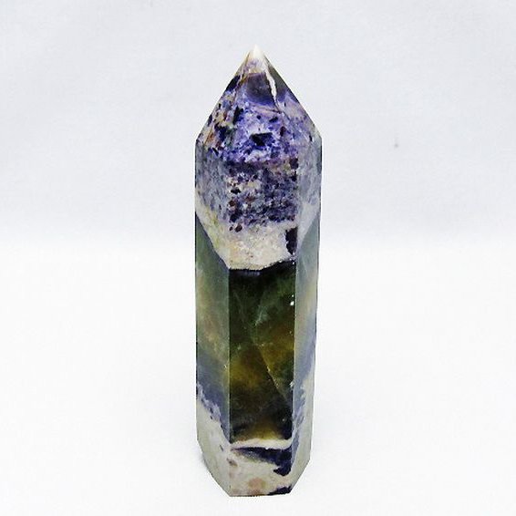 アメリカ　ユタ州産ティファニーストーン六角柱 [t222-2595]