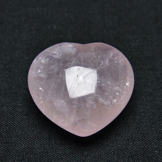 ローズクォーツハート置物[T225-7887]