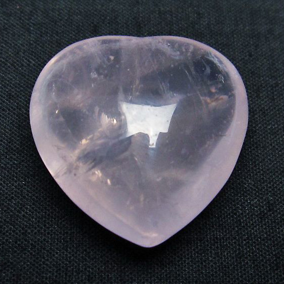 ローズクォーツハート置物[T225-8243]