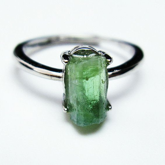 トルマリンルチル指輪(13号) [t254-2641]