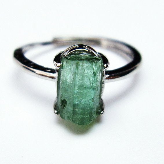 トルマリンルチル指輪(15号) [t254-2652]