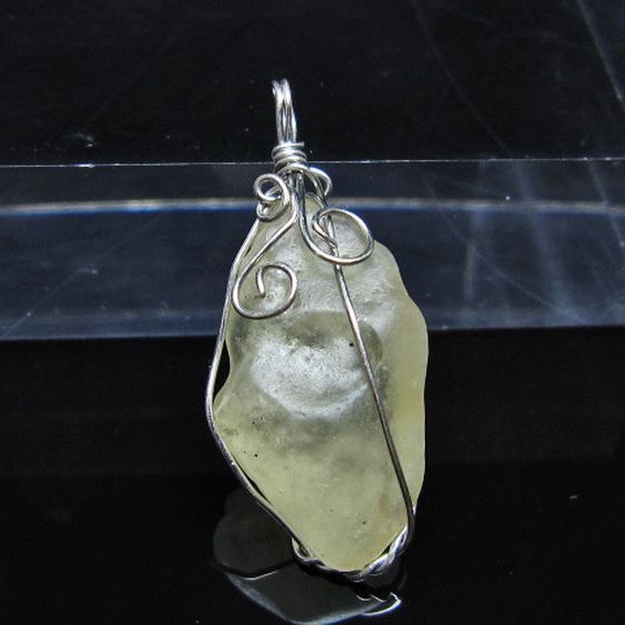 リビアングラス ペンダント [t298-832]