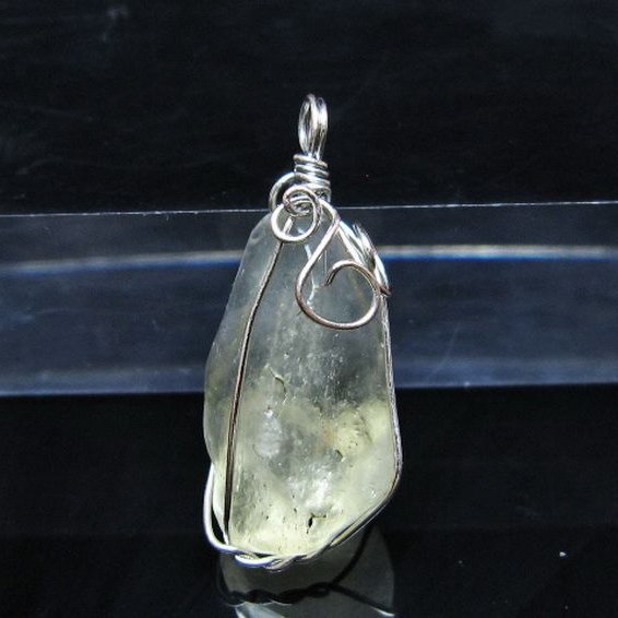 リビアングラス ペンダント [t298-897]