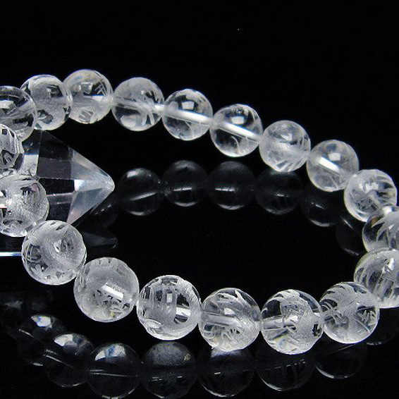 ヒマラヤ水晶手彫り龍ブレスレット11mm[T305-796]