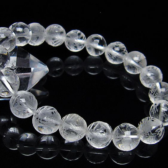 ヒマラヤ水晶手彫り龍ブレスレット11mm[T305-803]