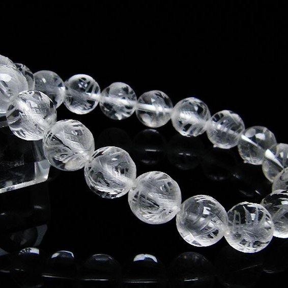 ヒマラヤ水晶手彫り龍ブレスレット 11mm [T305-878]