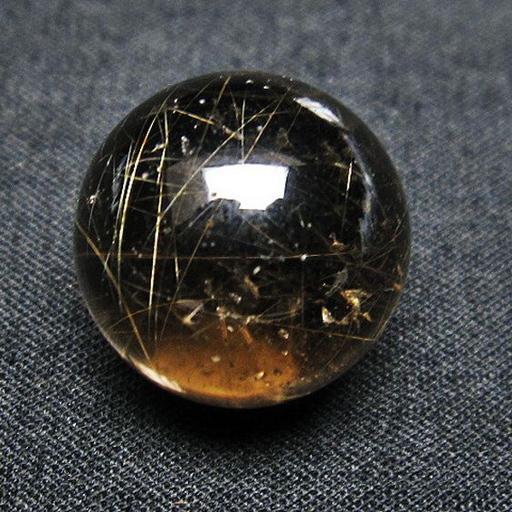 ルチル入り水晶丸玉17mm[T318-4824]