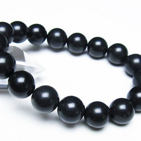 北海道上ノ国町産 ブラックシリカブレスレット 12mm [t325-5445]