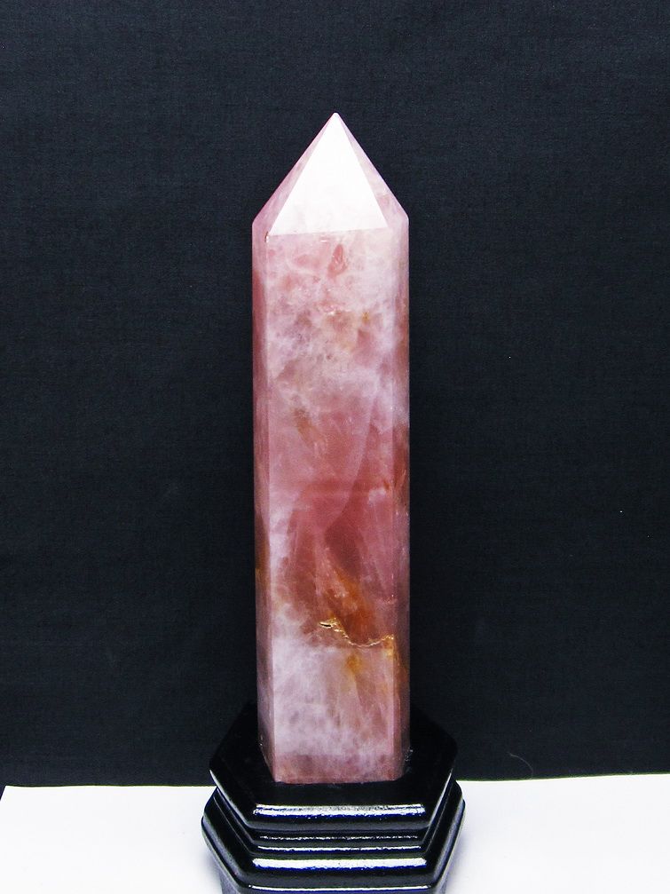 1.3Kgローズクォーツ六角柱[T332-5487]