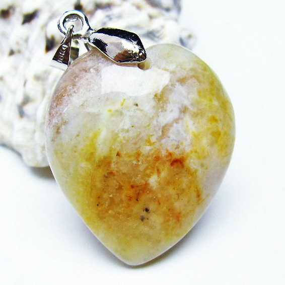 桜メノウ チェリーブロッサムアゲート ハート ペンダント[T335-2287]