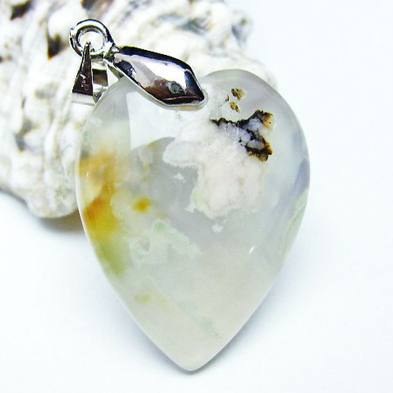 桜メノウ チェリーブロッサムアゲート ハート ペンダント[T335-2387]