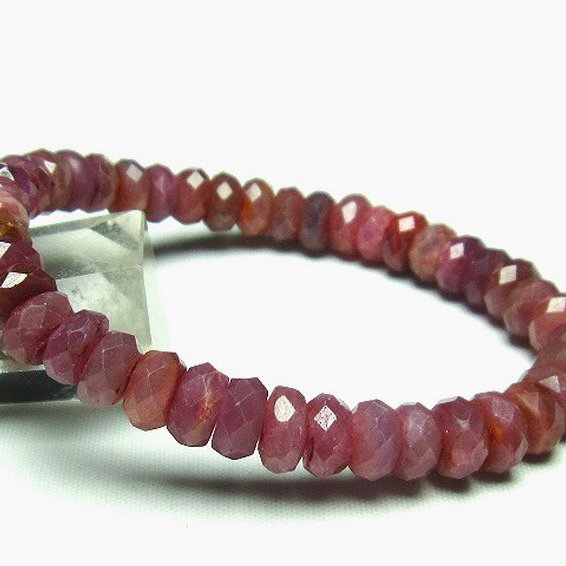 ルビーブレスレット 8mm [T336-8854]