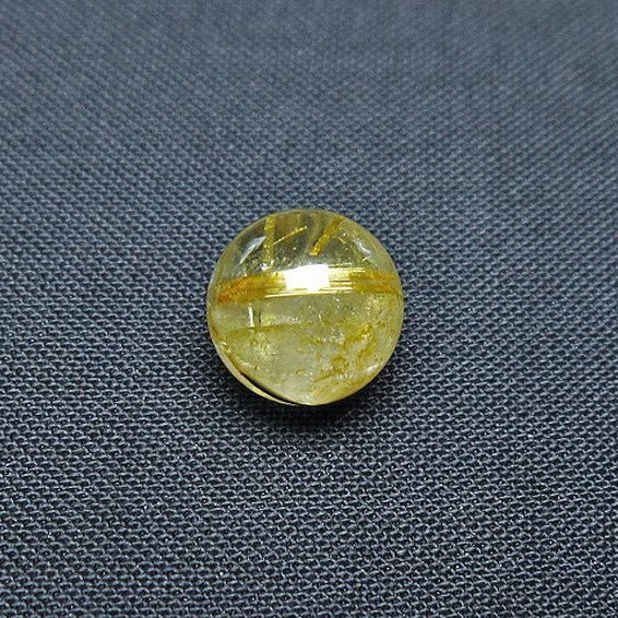 ゴールドタイチンルチル入り水晶丸玉 10mm [T355-1197]