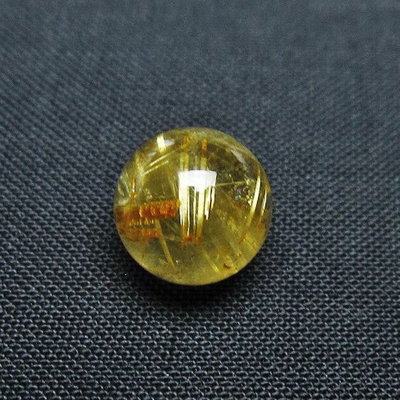 ゴールドタイチンルチル入り水晶丸玉 10mm [T355-1420]