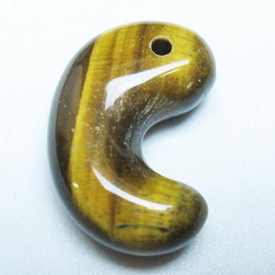 タイガーアイ※黄虎目石勾玉 [t356-1748]