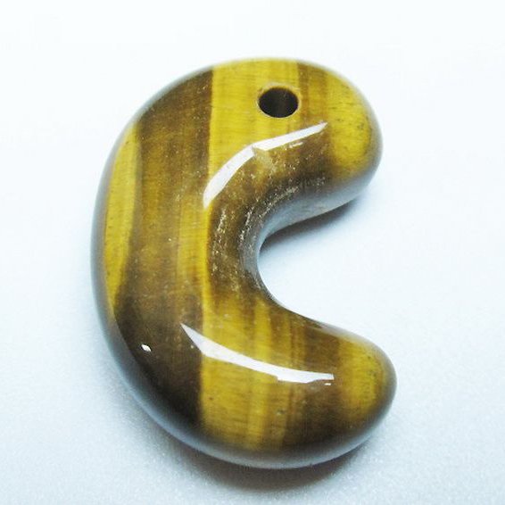 タイガーアイ※黄虎目石勾玉 [t356-1751]