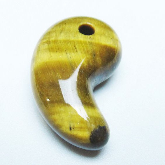 タイガーアイ※黄虎目石勾玉 [t356-1832]