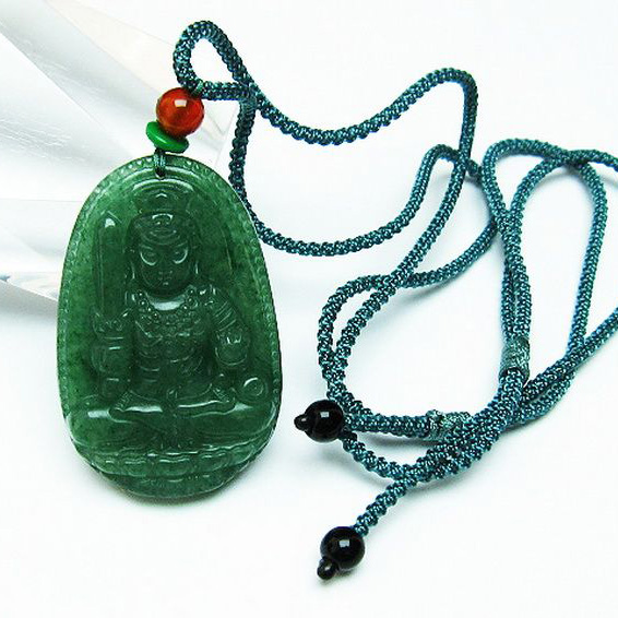 インド翡翠 観音様ペンダント[T364-843]