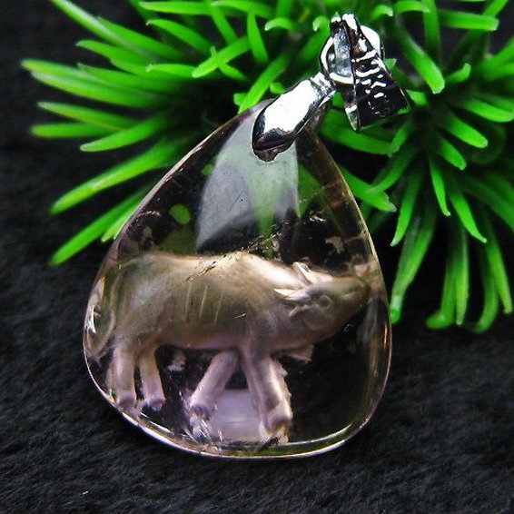 アメトリン十二支「丑」彫刻入りペンダント[T365-432]