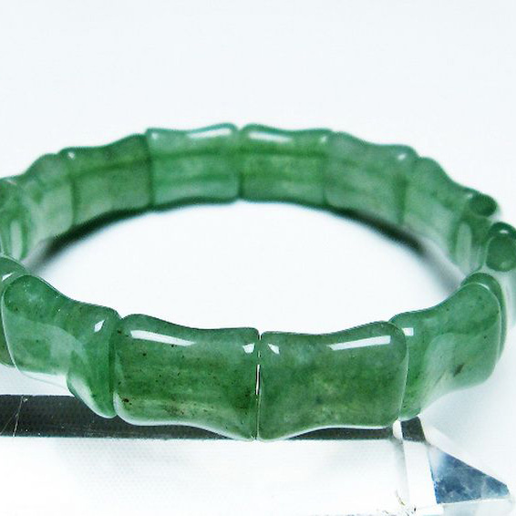 パワーストーン  インド翡翠バングル[T379-3296]
