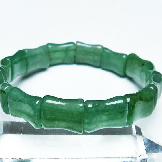 パワーストーン  インド翡翠バングル[T379-3302]