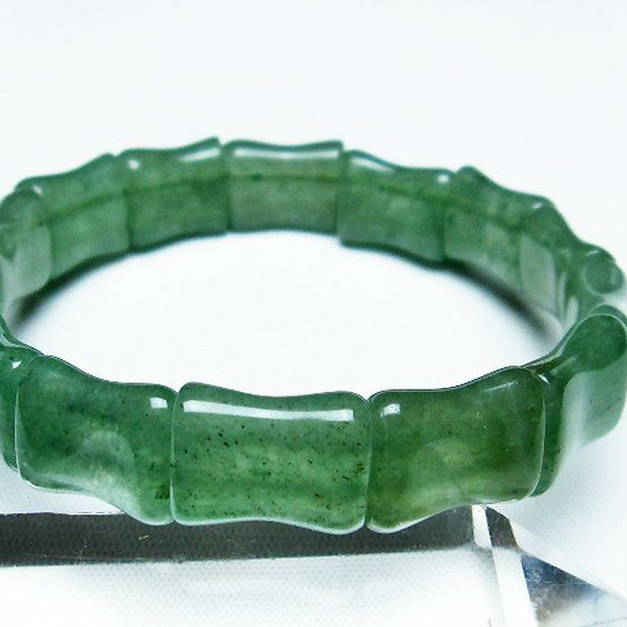 パワーストーン  インド翡翠バングル[T379-3305]