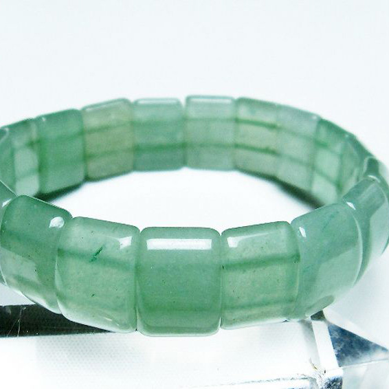 パワーストーン  インド翡翠バングル[T379-3330]