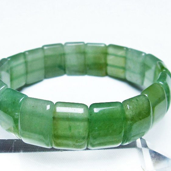 パワーストーン  インド翡翠バングル[T379-3338]
