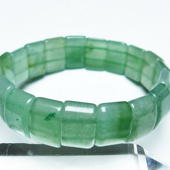 パワーストーン  インド翡翠バングル[T379-3342]